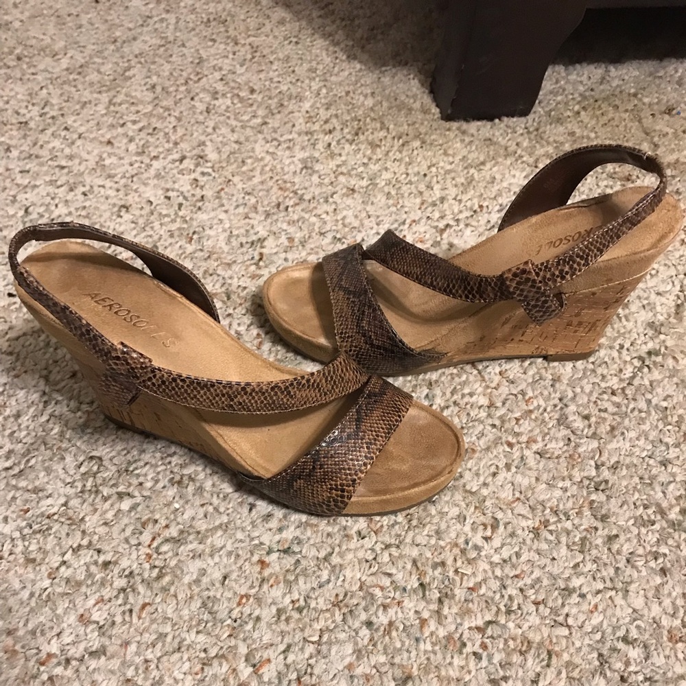 Comfortable  Aerosole Wedges